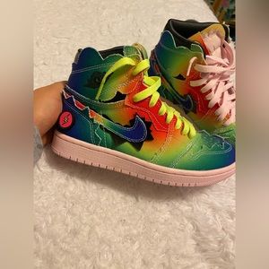J balvin x Air Jordan 1 Retro high . Size : 5